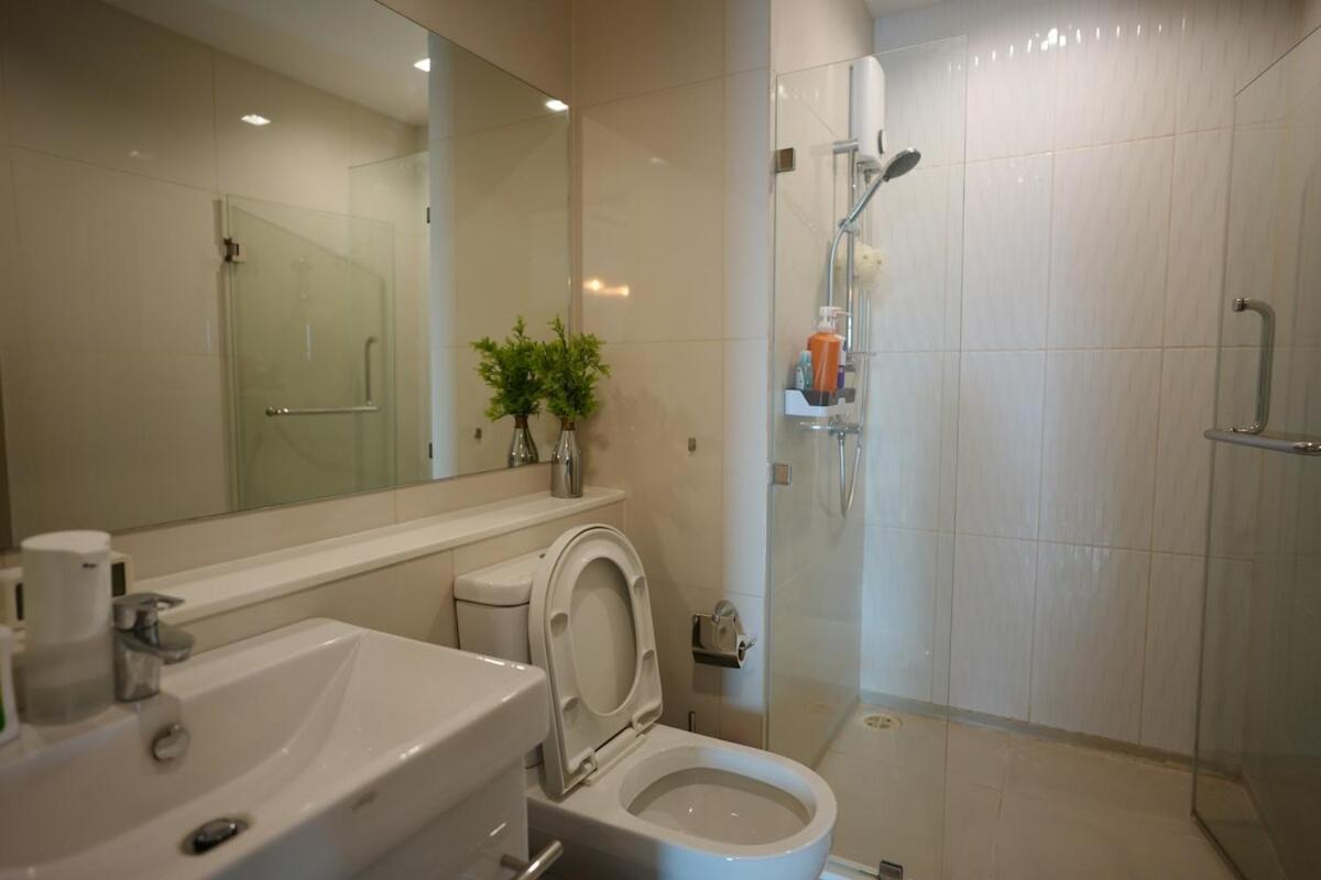 Life Ladprao 2 Bedrooms Apartment