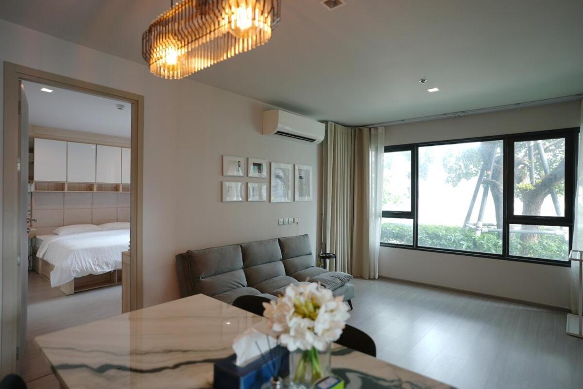 Life Ladprao 2 Bedrooms