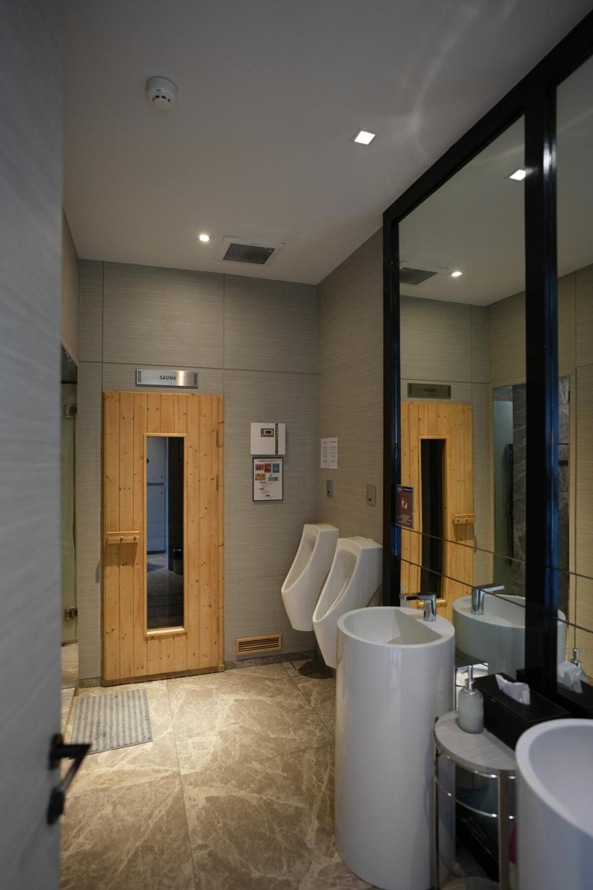 Life Ladprao 2 Bedrooms Apartment